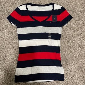 Cute striped Tommy Hilfiger shirt🤍💙❤️